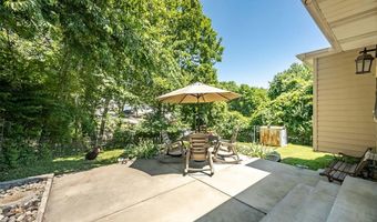 2390 Glenn Dr, Arnold, MO 63010