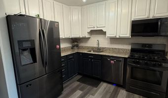 153 Schooner Ave, Barnegat, NJ 08005