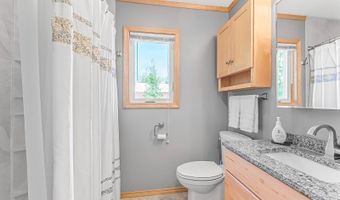 16560 Starke Rd, Arcadia, MI 49613