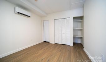 77 Dillingham Rd, Asheville, NC 28805