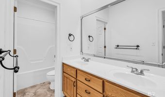 7495 Bromley Rd, Bay Minette, AL 36507