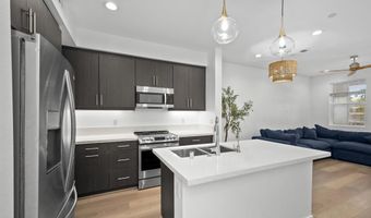 7641 University Ave 105, La Mesa, CA 91942