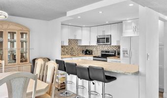 20401 NE 30th Ave 310-8, Aventura, FL 33180