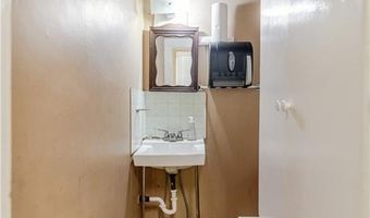 1017 S 5th St, Atchison, KS 66002