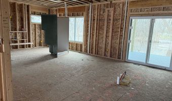 521 S 4th St, Adel, IA 50003