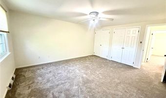 1045 Barnside Rd, Allentown, PA 18103