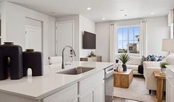 22529 E 47th Dr, Aurora, CO 80019