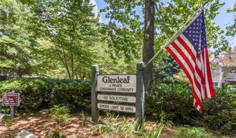 1008 Glenleaf Dr, Peachtree Corners, GA 30092