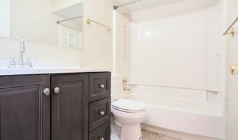 4818 W 122nd St 3W, Alsip, IL 60803