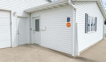 3015 Colorado Dr, Bismarck, ND 58503