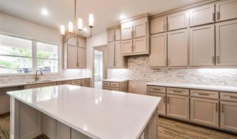 208 Woody, Alvord, TX 76225