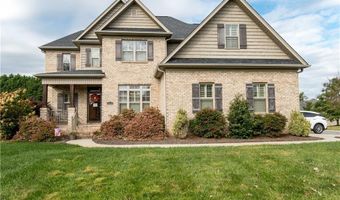 153 Caudle Meadows Dr, Advance, NC 27006