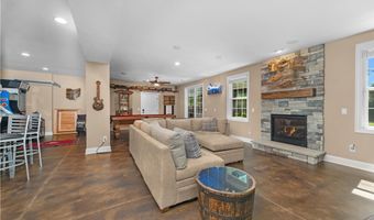 1045 N Quarry Rd, Amherst, OH 44001
