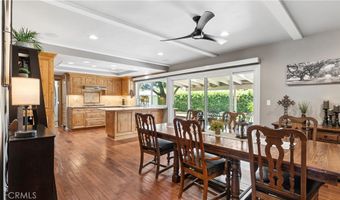19900 Hiawatha, Los Angeles, CA 91311