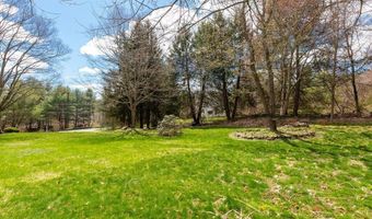 125 Old Farms Rd, Avon, CT 06001
