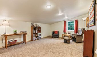 905 N Cedar View Dr, Blanchard, ID 83804