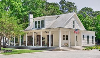3425 Thunder Gulch Trl, Awendaw, SC 29429