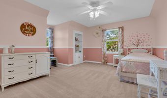 65 Serpentine Dr, Bayville, NJ 08721