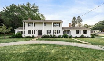 9 Plantation Dr, Cumberland, RI 02864