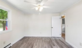 47 Shady Lea Rd, North Kingstown, RI 02852