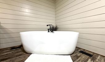 1315 Old Sheffield Gap Rd, Attalla, AL 35954