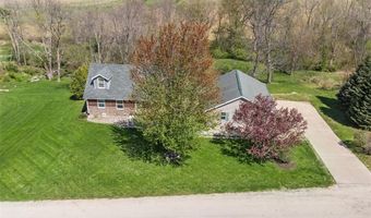 13294 212th Ave, Anamosa, IA 52205