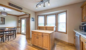 12448 NW Blackwood Dr, Adrian, MO 64720