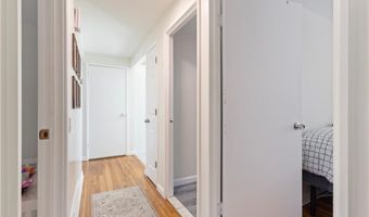141 Woodward Ave, East Providence, RI 02914