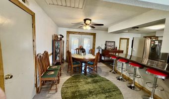 111 W Lee St, Aurora, MO 65605