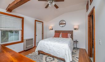 4 Tabert Ln, Belgrade, ME 04917
