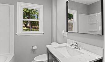 1605 S 6th St, Atchison, KS 66002