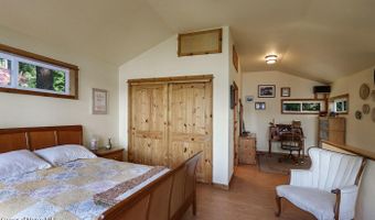 812 Pine Cove Rd, Bayview, ID 83803