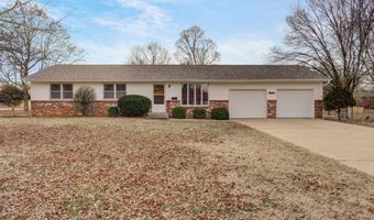 1313 S Madison Ave, Aurora, MO 65605