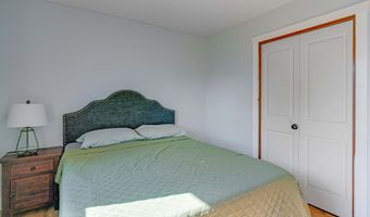 14730 SE LUELLA Ln, Milwaukie, OR 97267