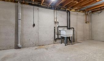 2921 W CREEK VALLEY Ln, Appleton, WI 54914