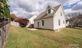 8 Sweet Gum Dr, Asheville, NC 28805