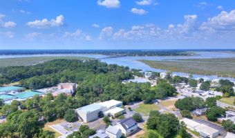 101 Lady'S Island Commons #6B, Beaufort, SC 29907