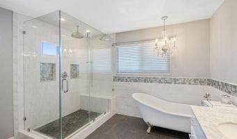 5947 Saint Laurent Dr, Agoura Hills, CA 91301