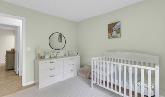 41 Elbow Hill Rd, Brookfield, CT 06804