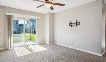 1810 Goose Lake Cir, North Liberty, IA 52317