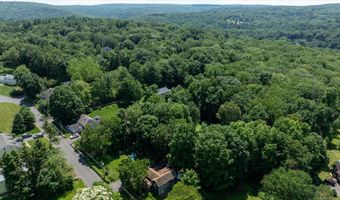 41 Verville Rd, Avon, CT 06001