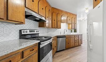 2360 Windsor Way, Bartlesville, OK 74006