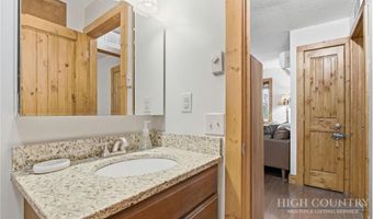 218 Elk Hill Dr 1, Banner Elk, NC 28604