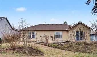 1105 Chapel St, Baldwin City, KS 66006