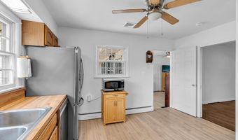 1108 Anchor Ave, Beachwood, NJ 08722