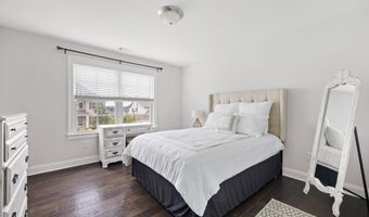 220 Briar Holw, Woodstock, GA 30188