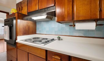 205 Central Ave, Bay, AR 72411