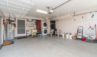 305 Pulihi St, Kahului, HI 96732