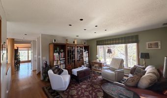 86 Washburn Rd, Canton, CT 06019