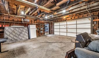 22 Parker St, Bangor, ME 04401